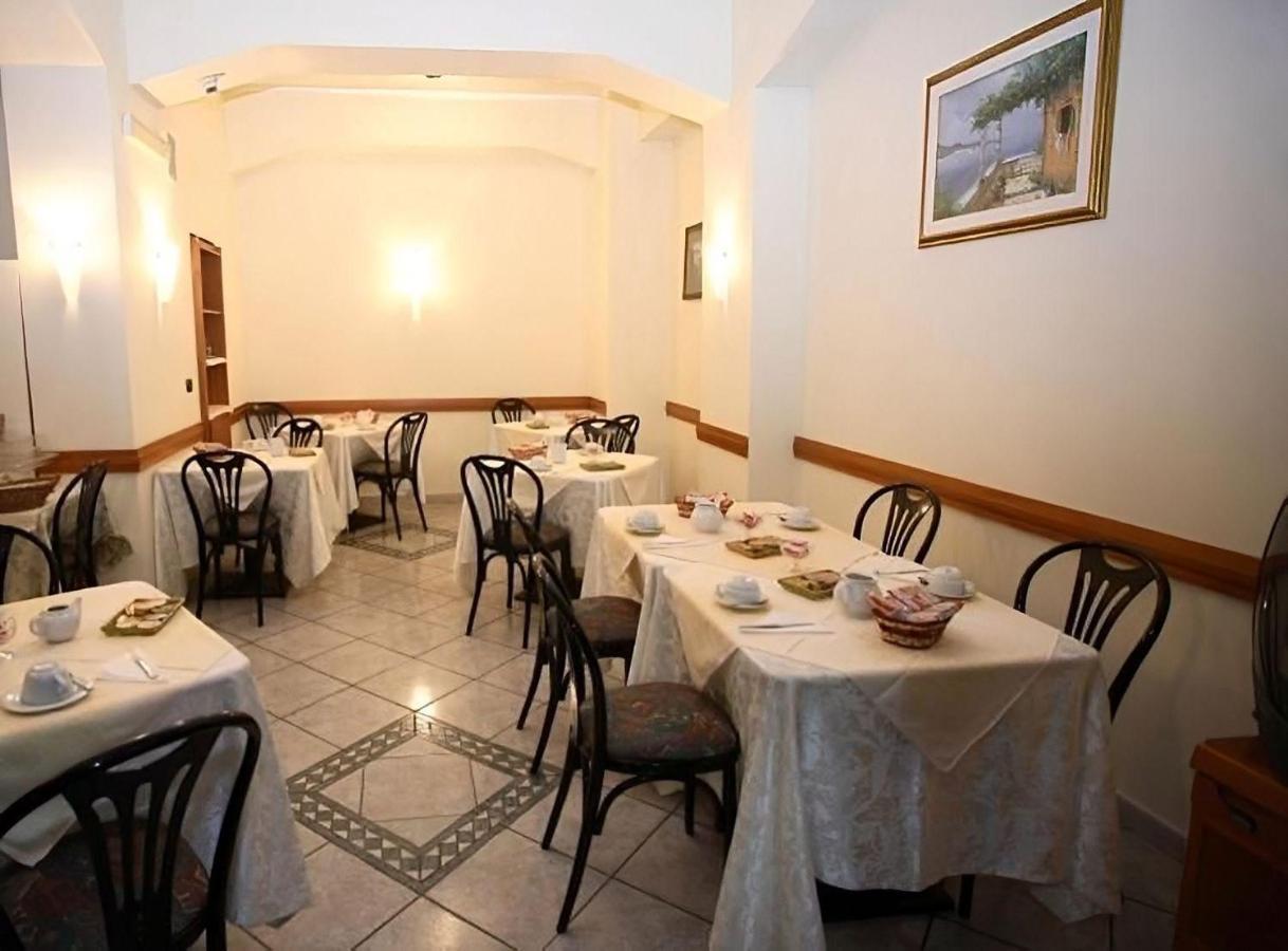Albergo Delle Rose Баньара-Калабра Экстерьер фото